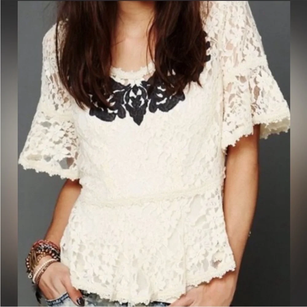 Free People Cream Lace Flutter Sleeve Blouse Black Embroidery Small